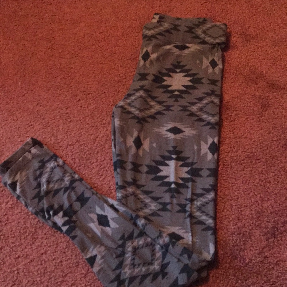 Super soft never worn s/m leggings